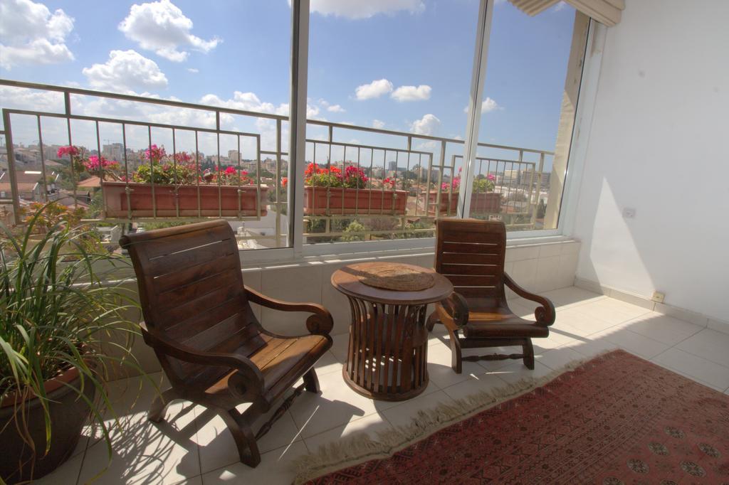 Kfar Saba View Apartment Номер фото